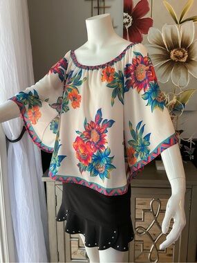 Boston Proper Relaxed Summer Floral Print Blouse Flowy Flare Angel Sleeve Size S